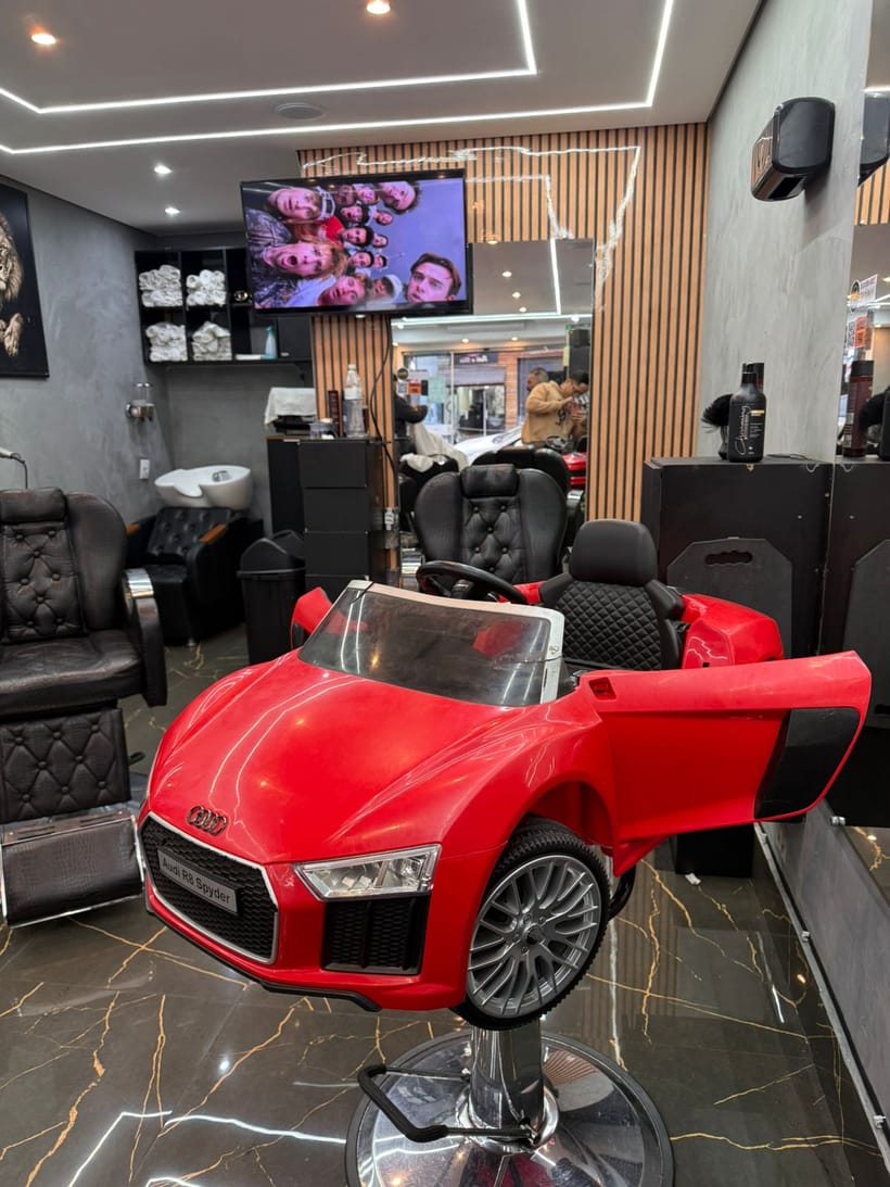 Carrinho Audi para crianças no espaço da Picadilly